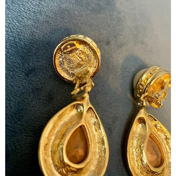 Givenchy Vintage Purple Stone and Pearl Teardrop Earrings Clip On 80s 90s Style - Picture 4 of 6